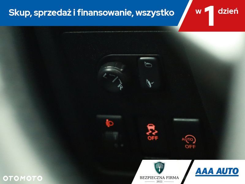 Nissan Qashqai+2 - 18