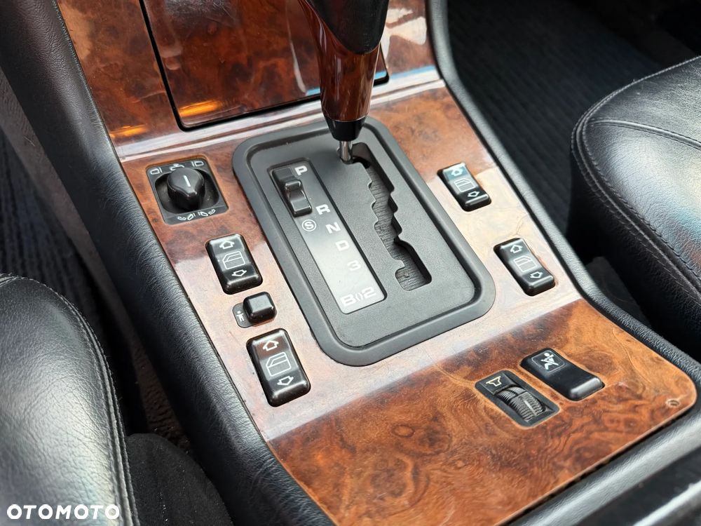 Mercedes-Benz CL - 15