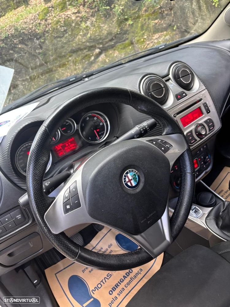 Alfa Romeo MiTo 1.3 JTD Distinctive - 18