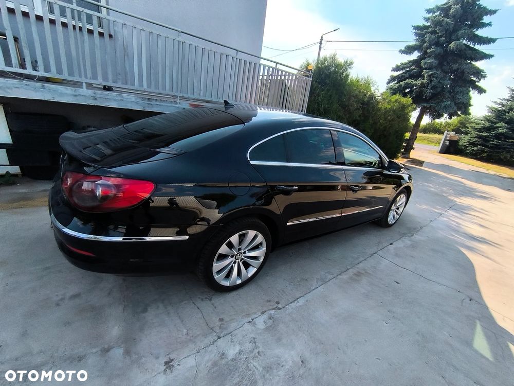 Volkswagen Passat 2.0 TDI Highline DSG - 23