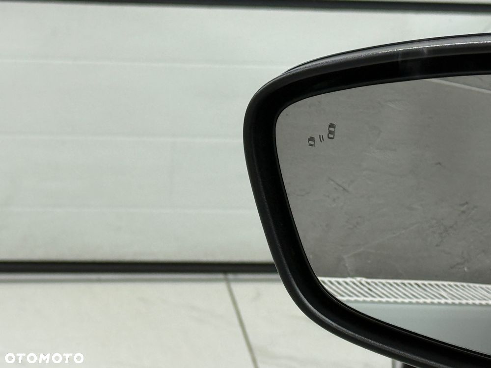 Ford Kuga 2.0 TDCi 2x4 ST-Line - 12