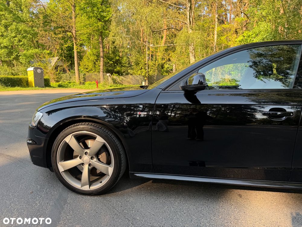 Audi A4 Limousine - 21