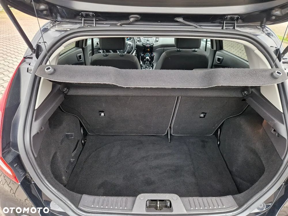 Ford Fiesta - 9