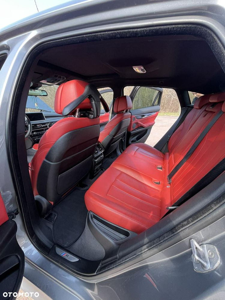 BMW X6 xDrive50i - 30