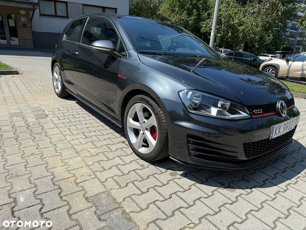 Volkswagen Golf 2.0 TSI BMT GTI DSG - 3