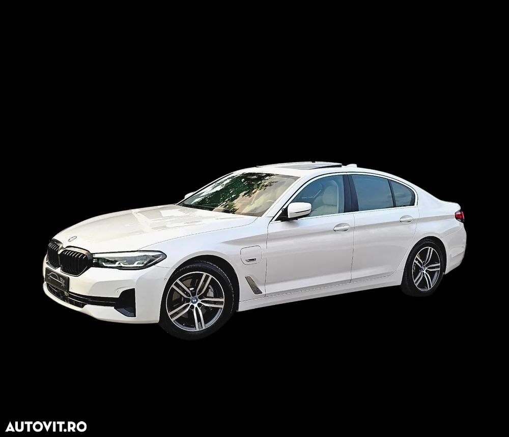BMW Seria 5 530e Aut. - 25