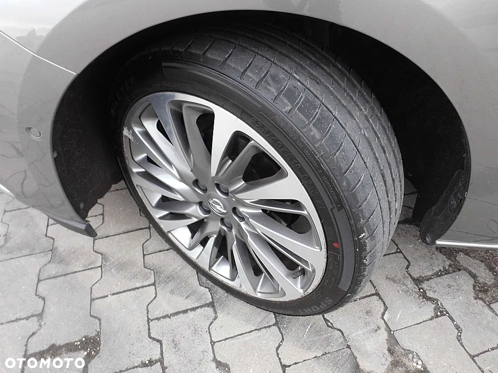 Opel Astra 1.4 Turbo Business - 30