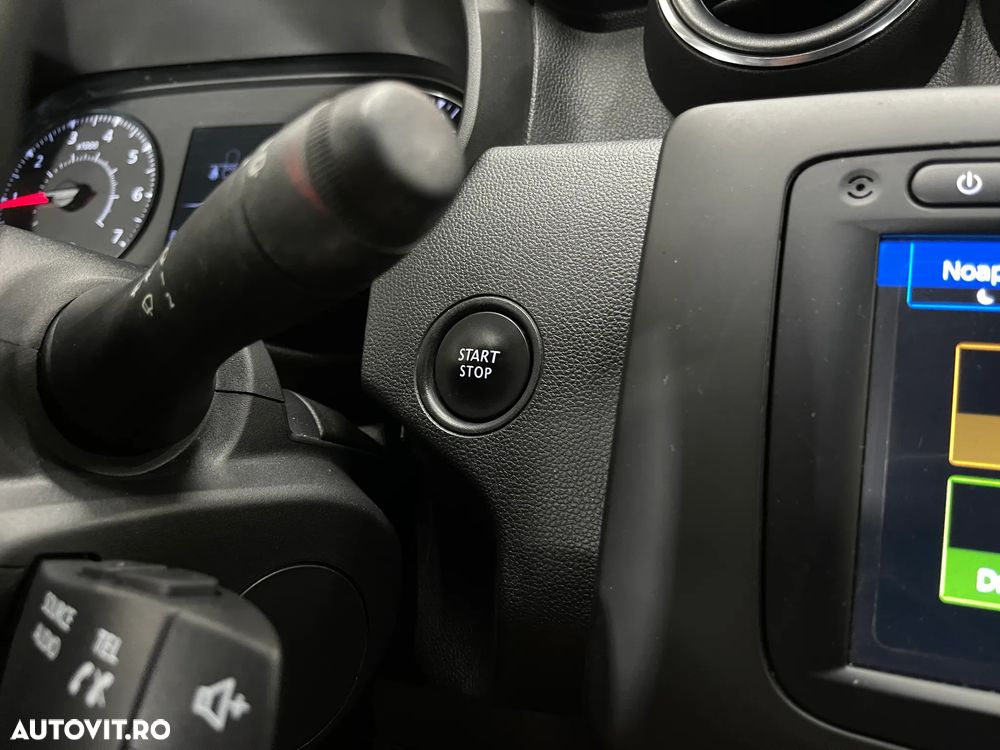 Dacia Duster SCe 115 2WD Comfort - 28