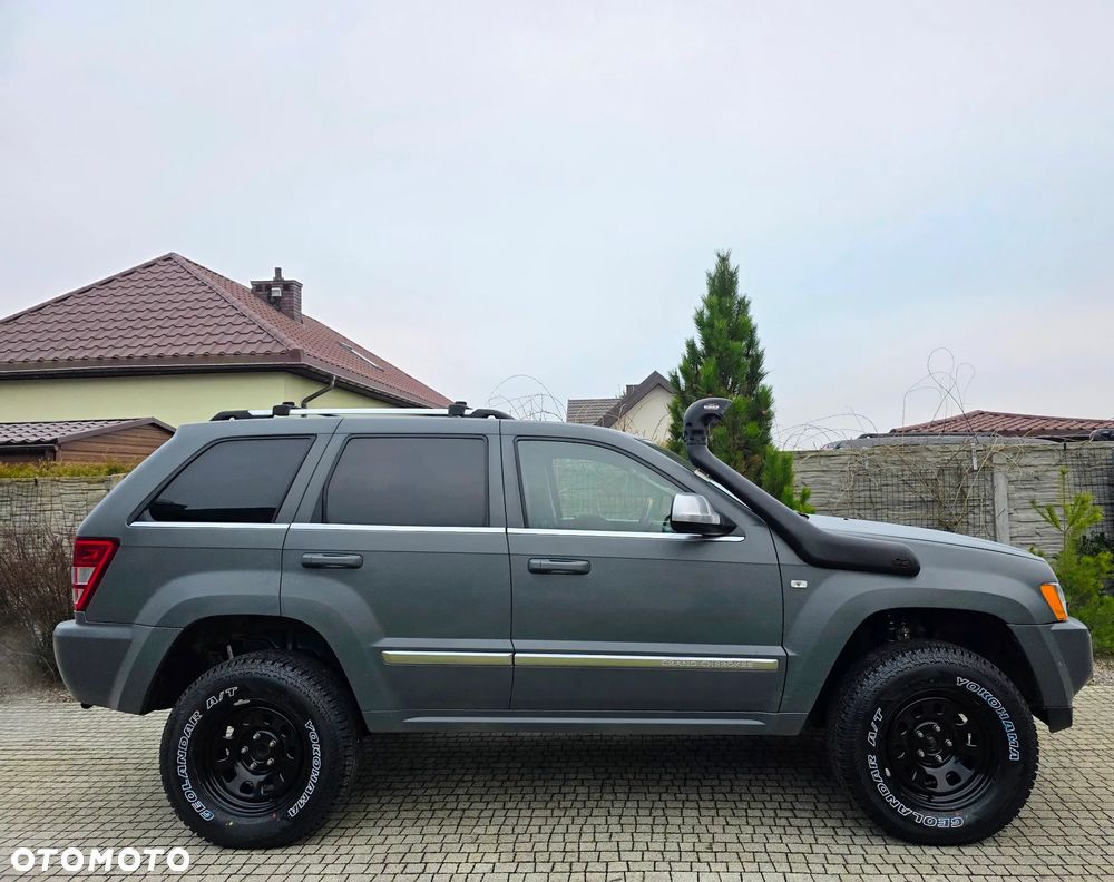 Jeep Grand Cherokee - 4