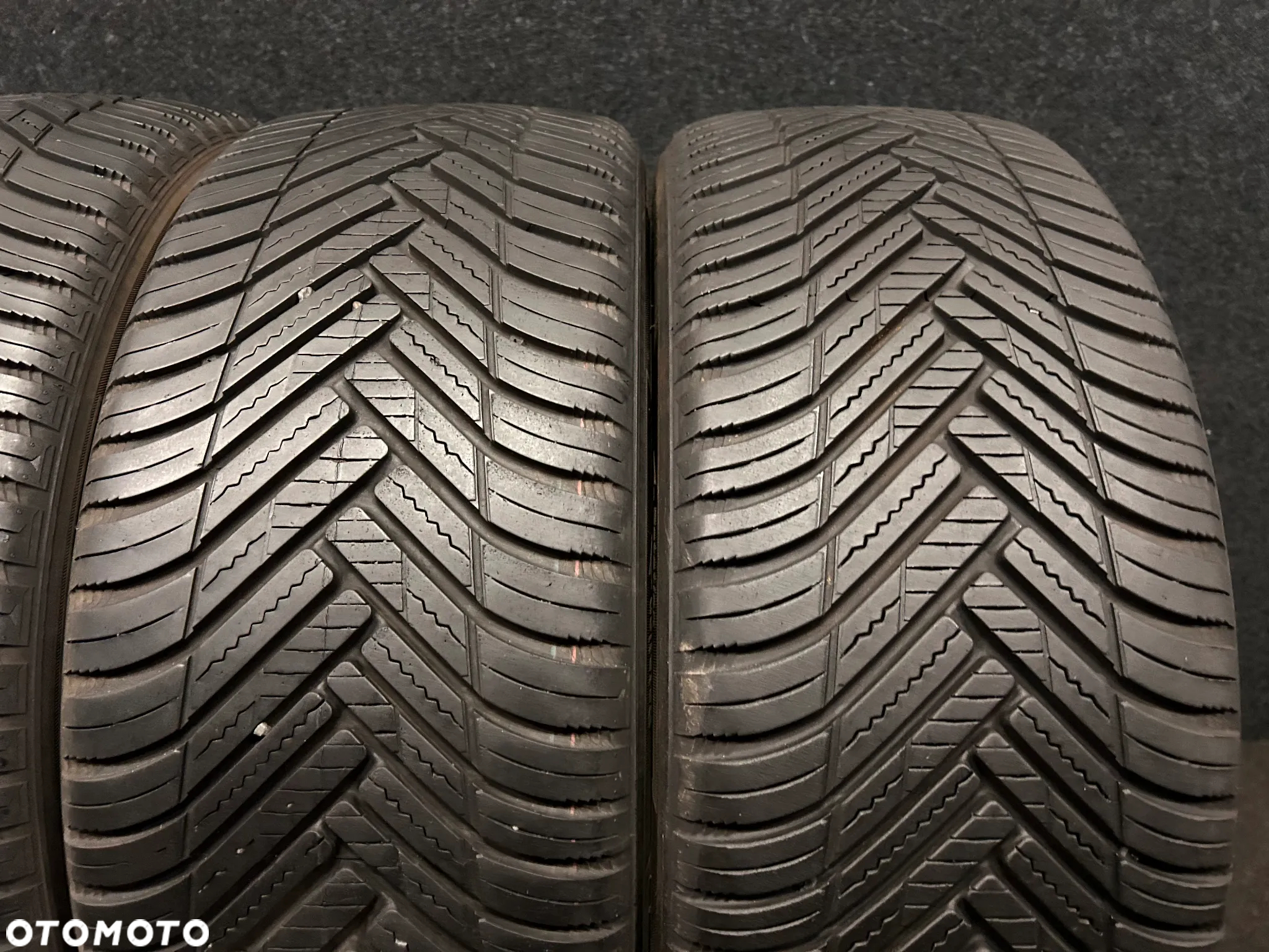 Opony całoroczne Hankook kinergy 4S2 215/45/18 93Y XL 4szt. - 3
