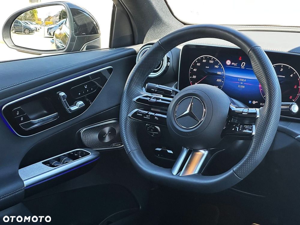 Mercedes-Benz GLC - 14