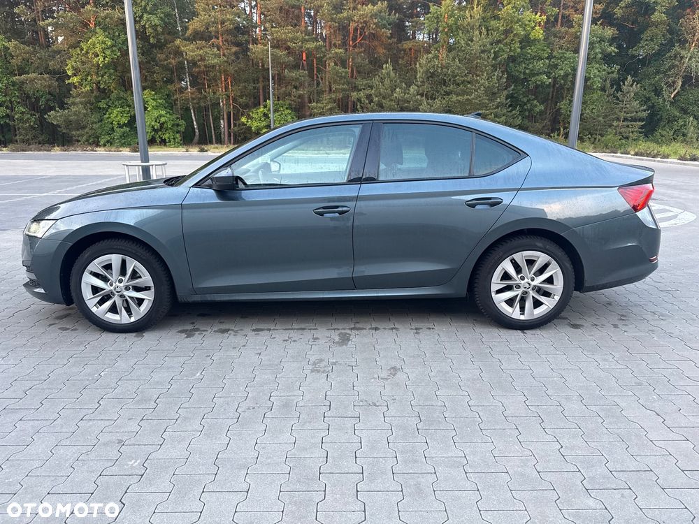 Skoda Octavia 2.0 TDI Sportline - 5