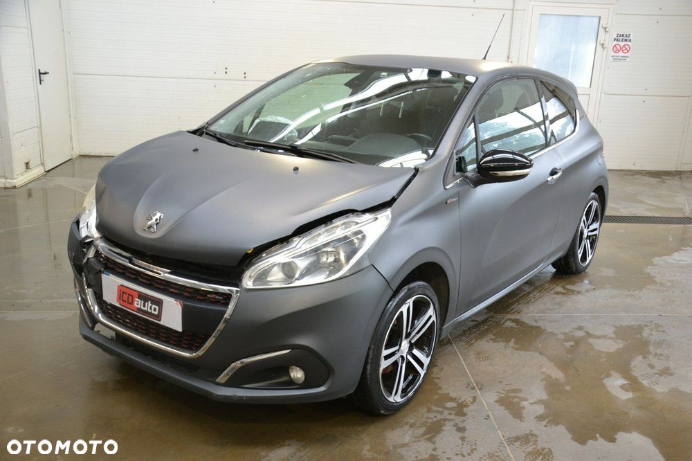 Peugeot 208 - 3