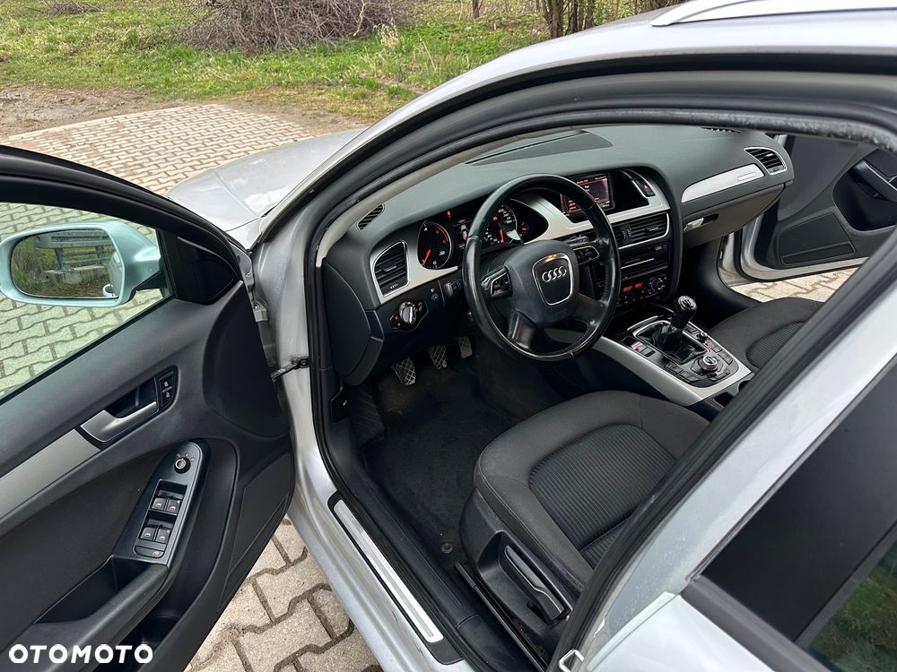 Audi A4 Avant 2.0 TDI Quattro - 12