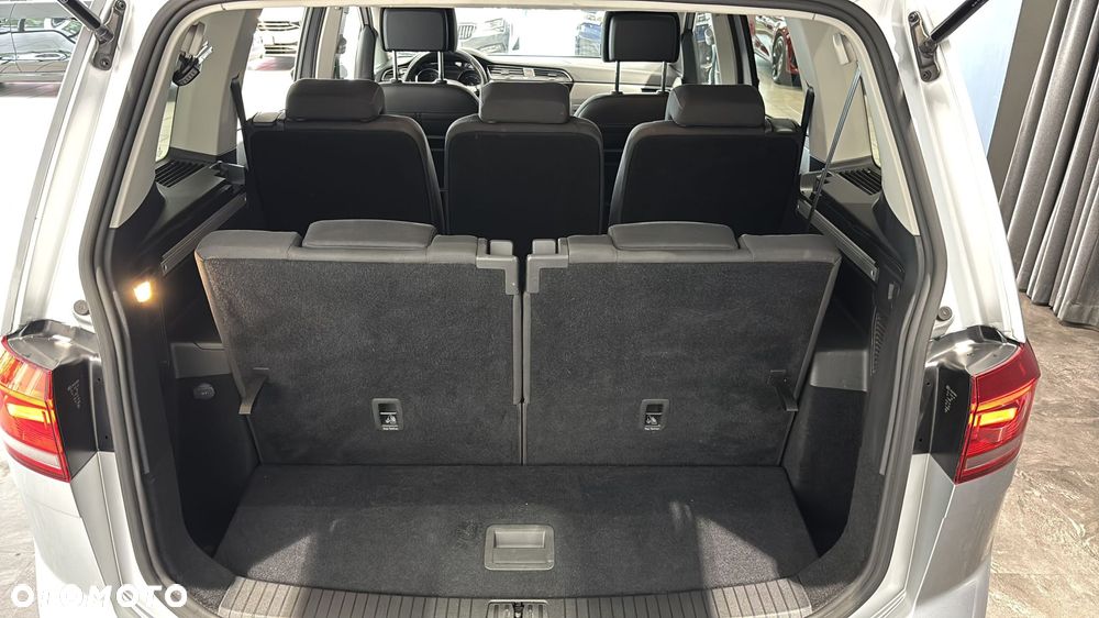 Volkswagen Touran 2.0 TDI BMT Comfortline DSG - 18