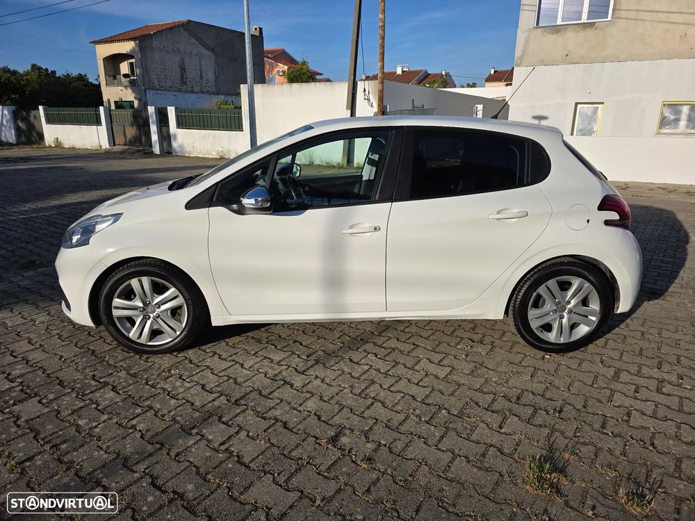 Peugeot 208 82 PureTech Style - 31