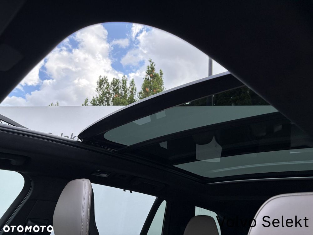 Volvo XC 90 - 23