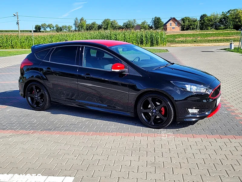 Ford Focus 1.0 EcoBoost ST-Line Style - 11