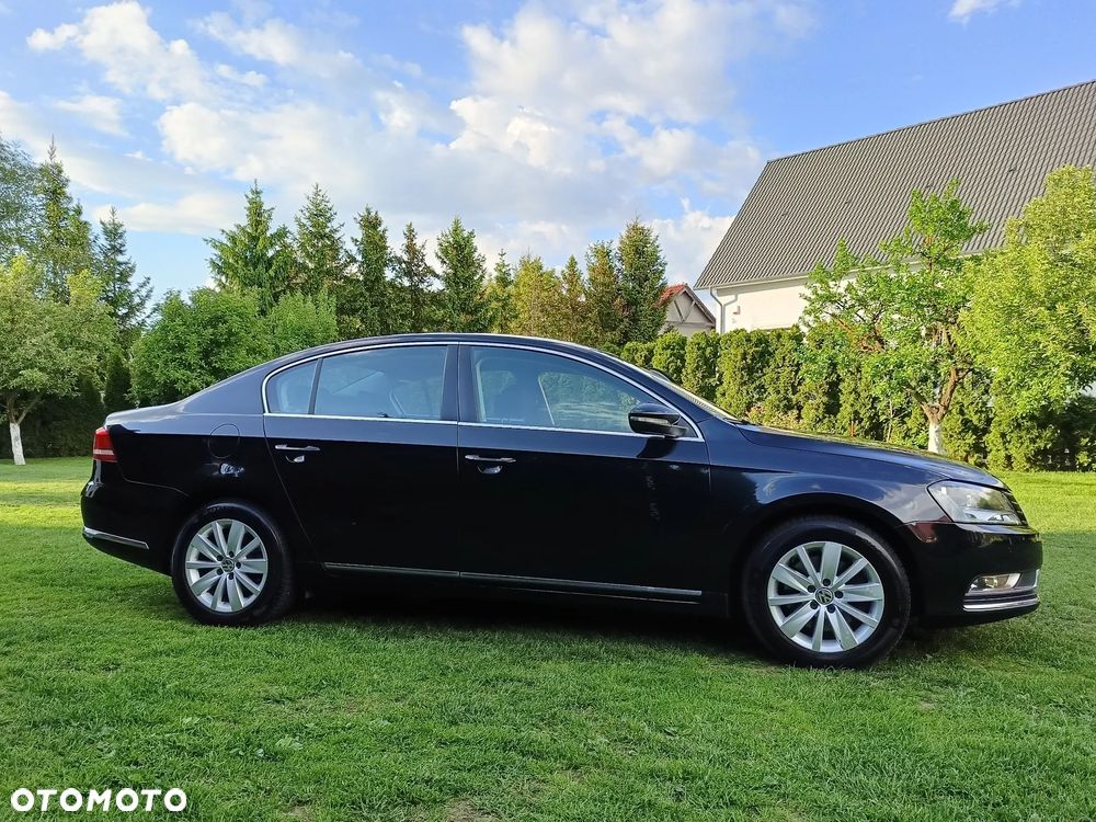Volkswagen Passat 2.0 TDI DSG BlueMotion Technology Comfortline - 5