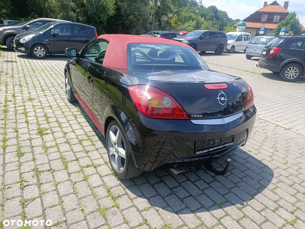 Opel Tigra 1.8 Illusion - 8