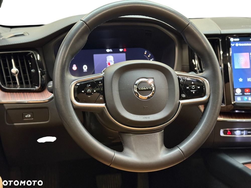 Volvo XC 60 B4 D AWD Inscription - 31