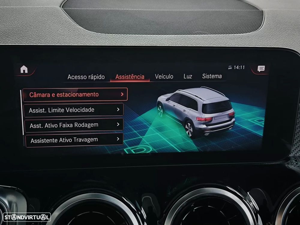 Mercedes-Benz GLB 200 d AMG Line - 35