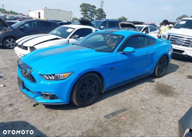 Ford Mustang - 13