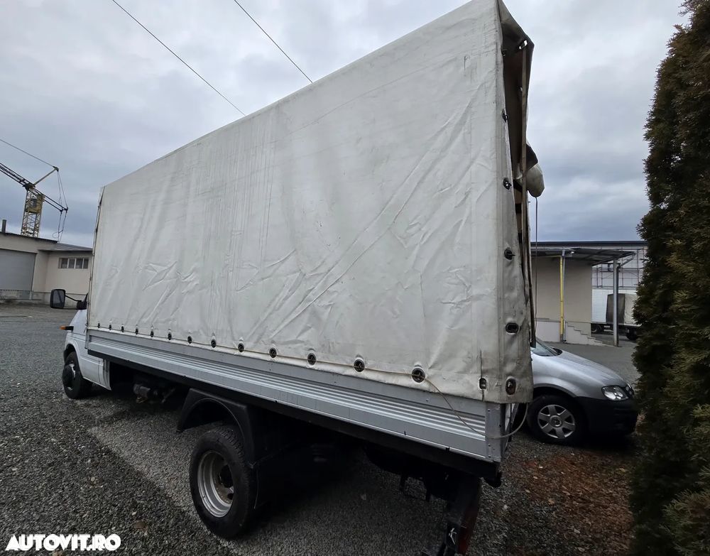 Mercedes-Benz Sprinter - 3