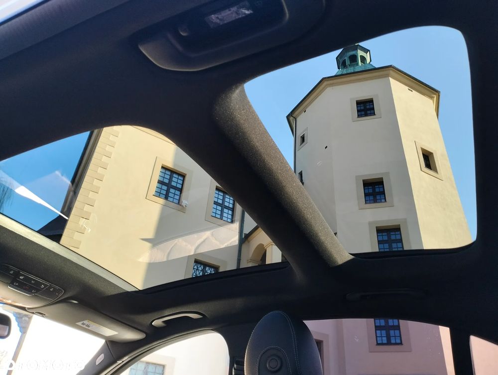 Mercedes-Benz Klasa C 300 7G-TRONIC AMG Line - 13