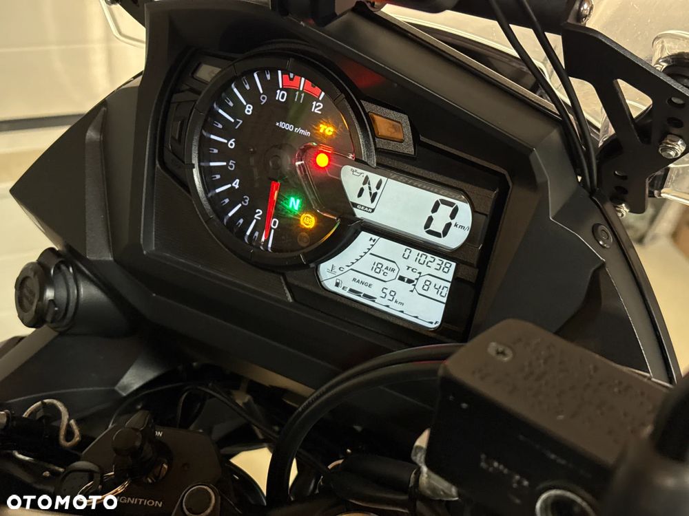 Suzuki DL - 30