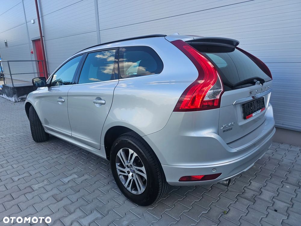 Volvo XC 60 D3 Momentum - 6