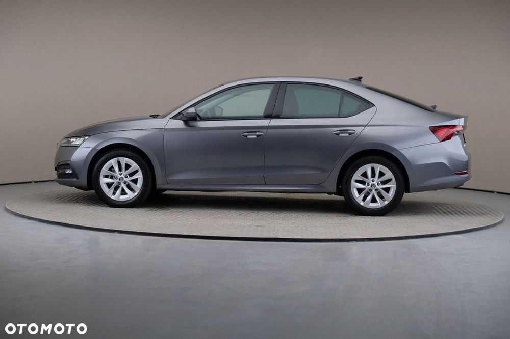 Skoda Octavia - 4