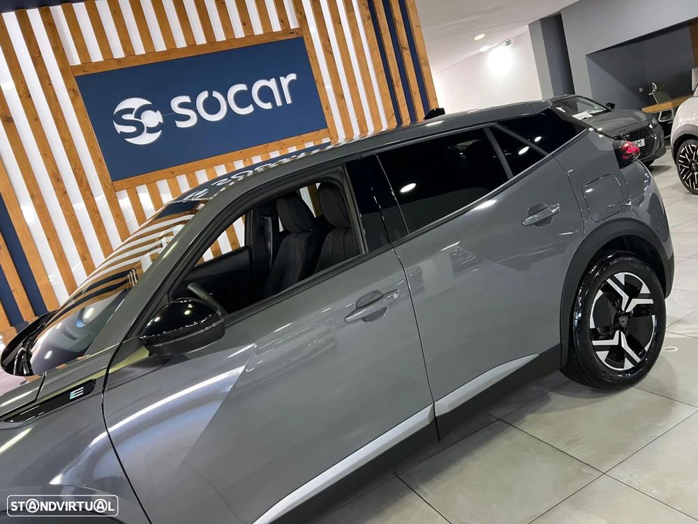Peugeot e-2008 54 kWh Allure - 6