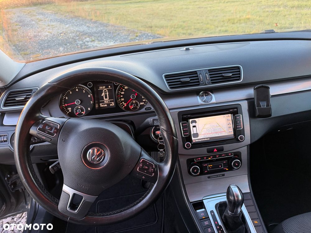 Volkswagen Passat Variant 1.4 TSI BMT Comfortline DSG - 8