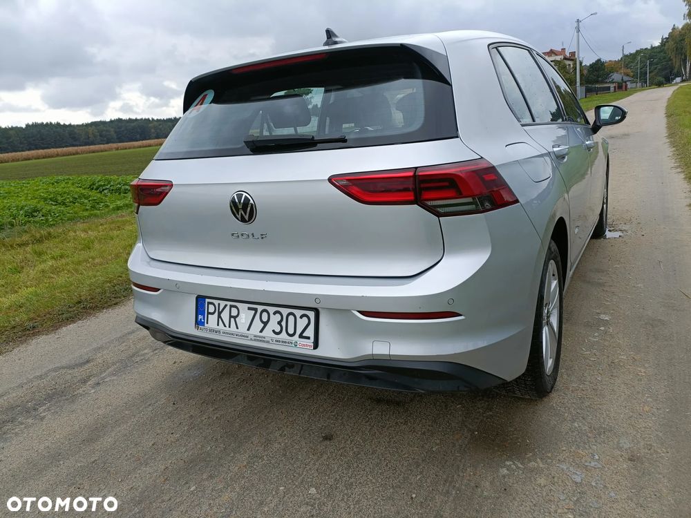 Volkswagen Golf - 5