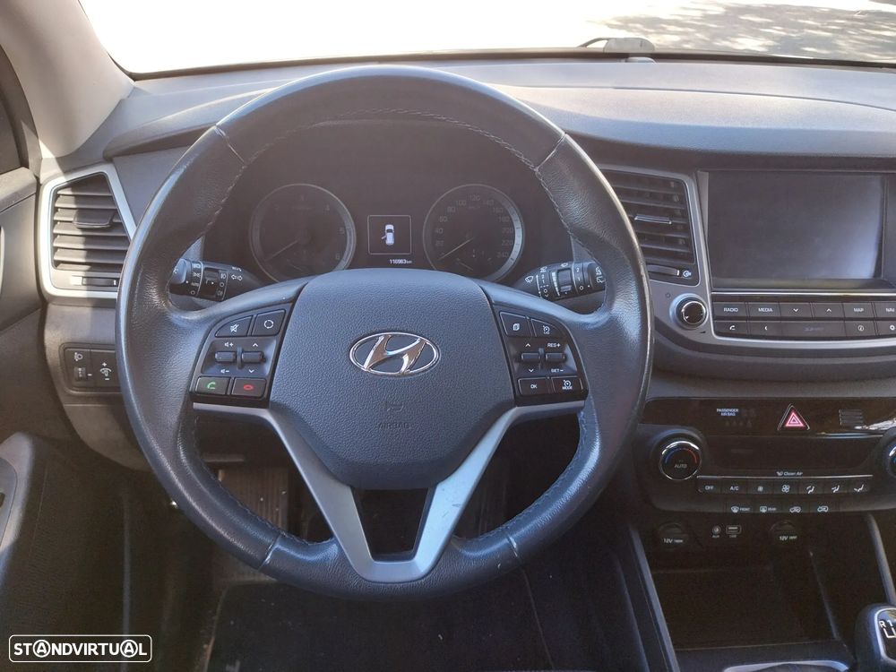 Hyundai Tucson 1.7 CRDi Executive - 9
