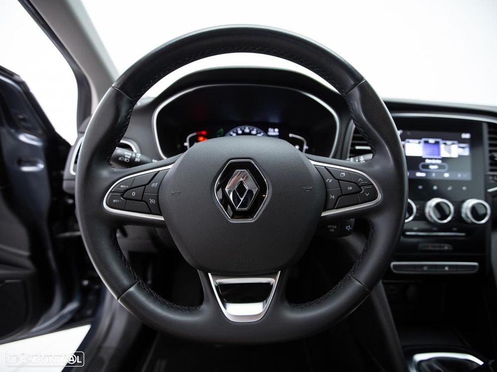 Renault Mégane Sport Tourer - 14