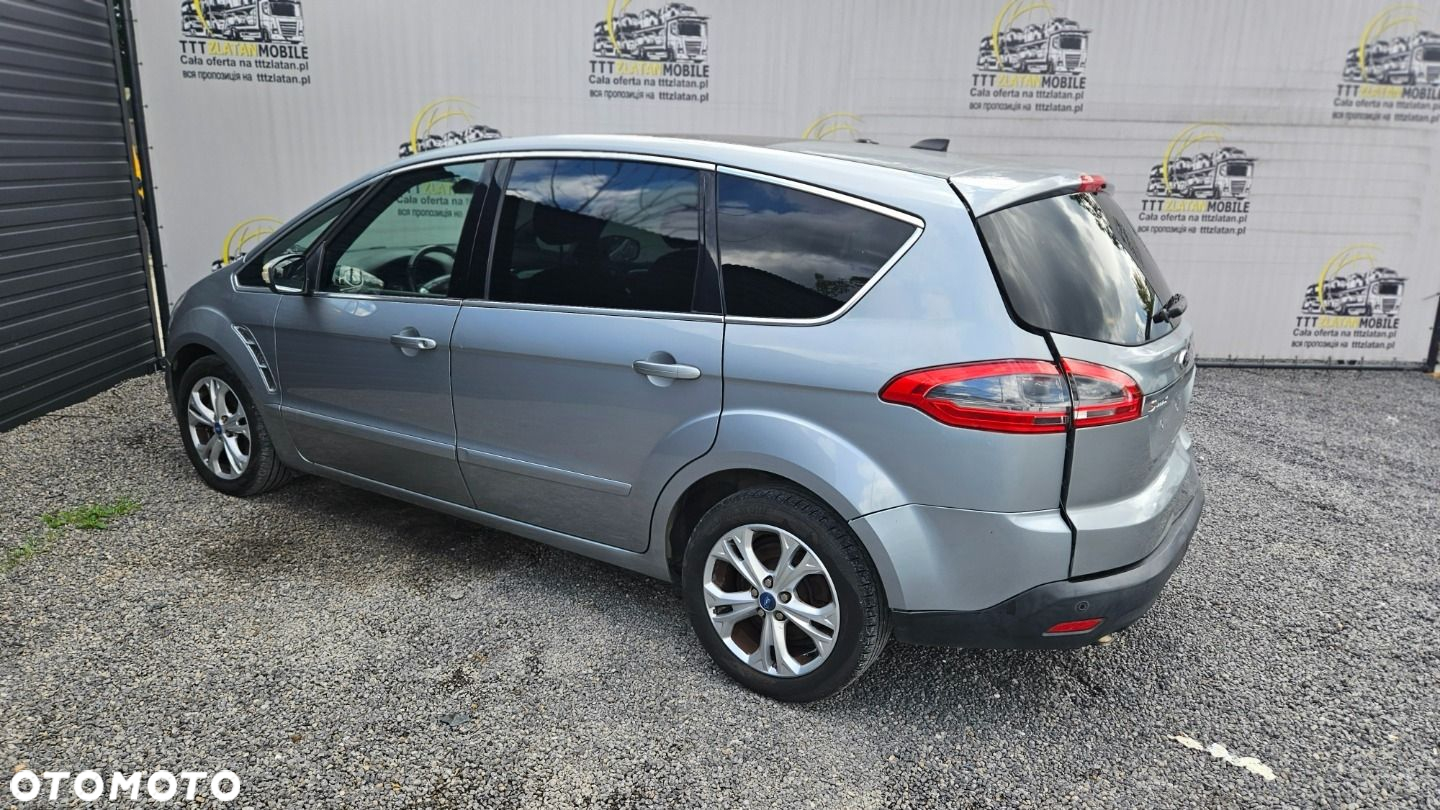 Ford S-Max - 30