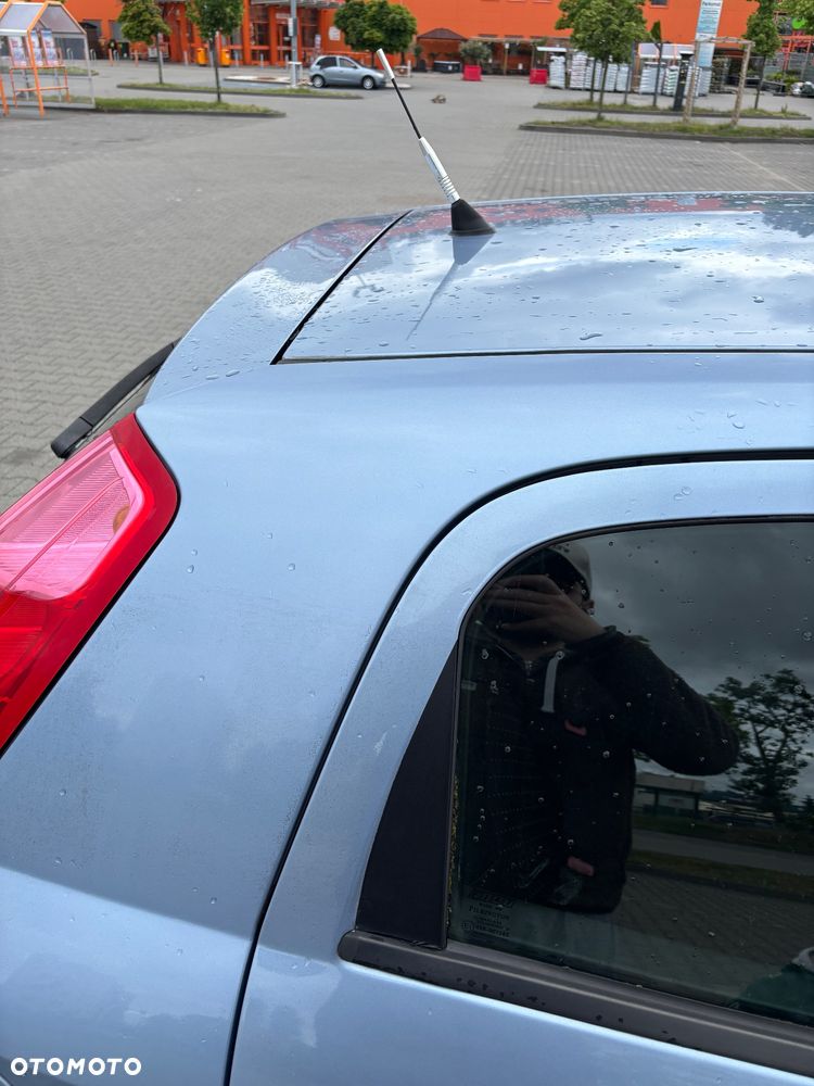 Fiat Punto - 18