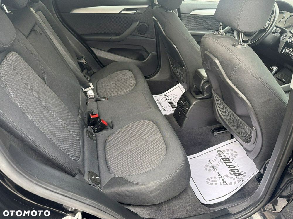 BMW X1 - 11