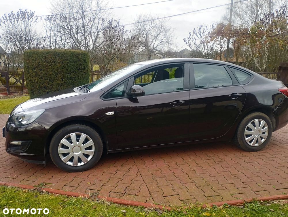 Opel Astra 1.6 Essentia EU6 - 5