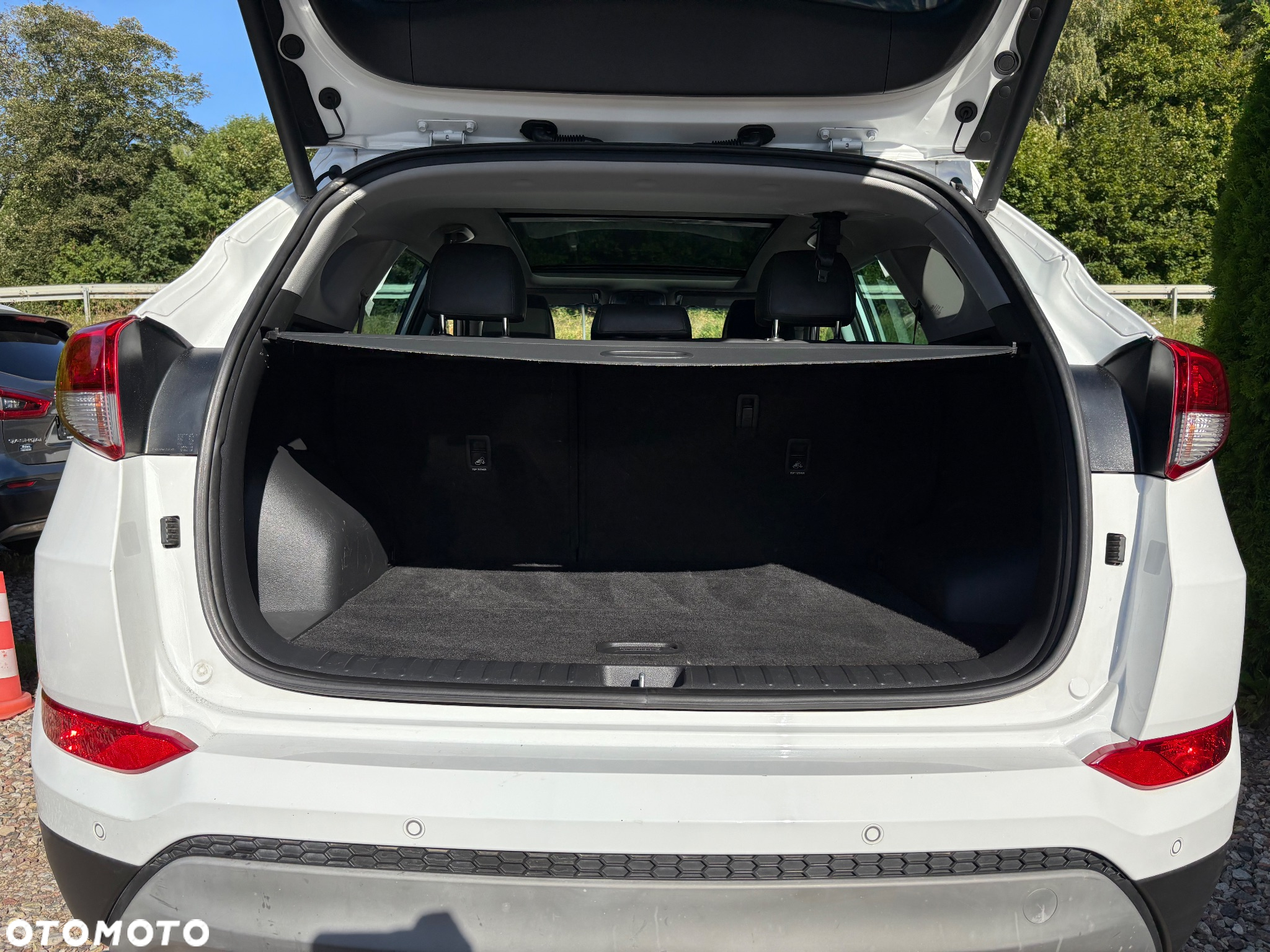 Hyundai Tucson 2.0 CRDi 2WD Style - 25