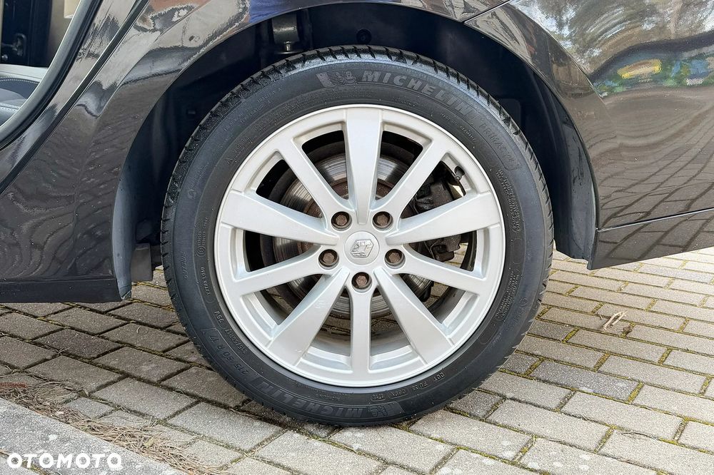 Renault Laguna 2.0 dCi Bose Edition - 24