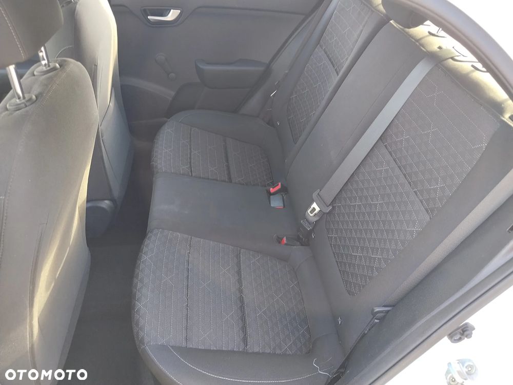 Kia Rio 1.0 T-GDI 120 Spirit - 21