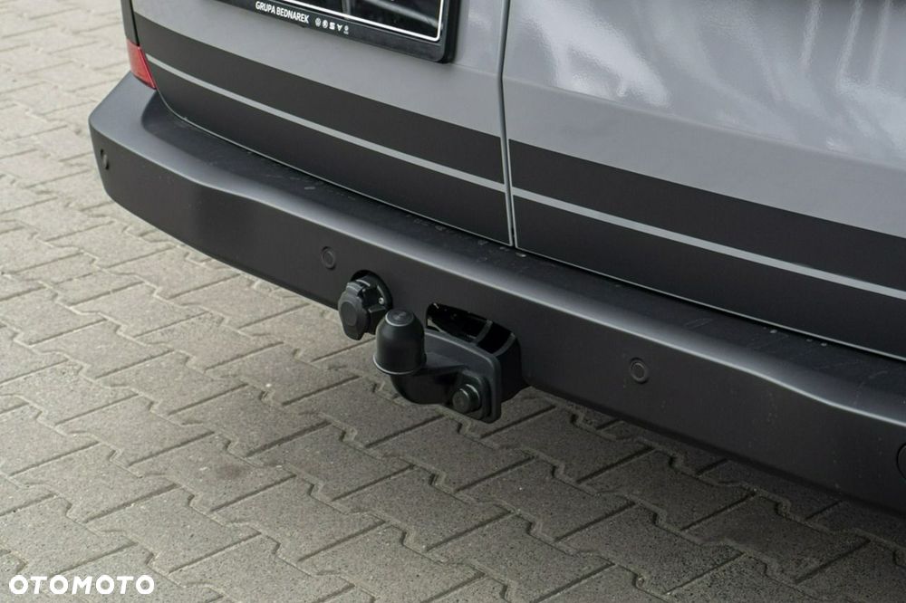 Volkswagen Transporter - 12