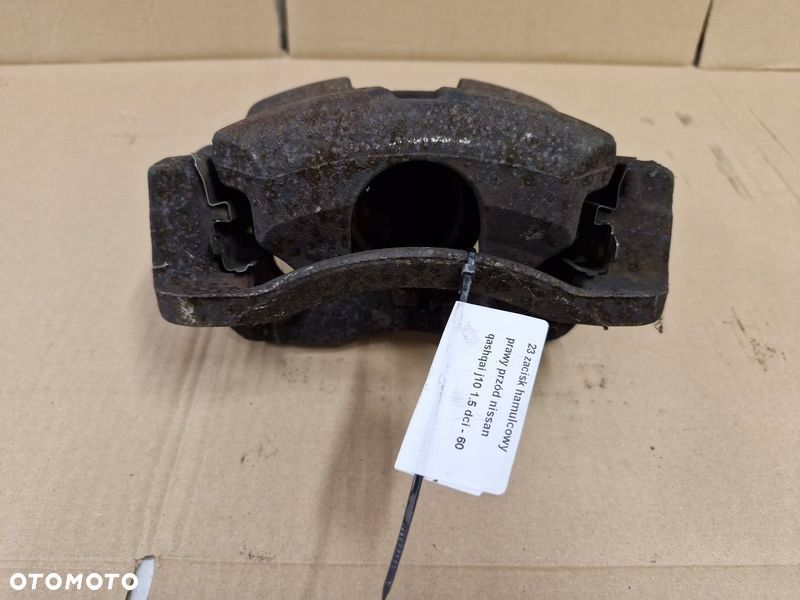nissan qashqai 1 i j10 1.5 dci zacisk hamulcowy prawy przód przedni jarzmo - 2