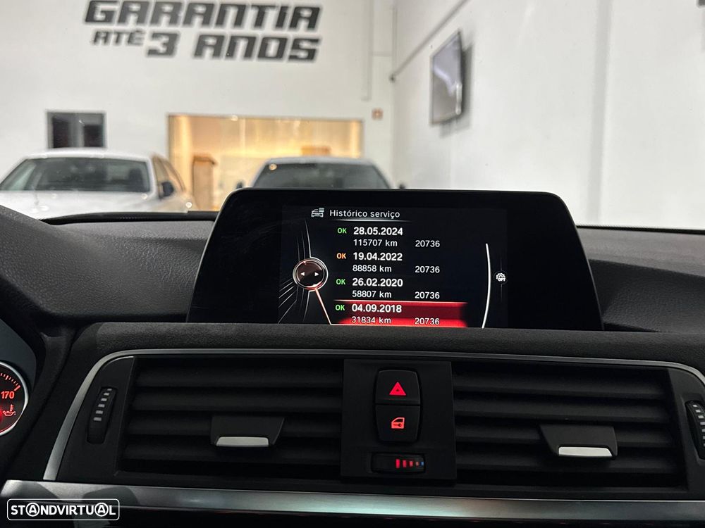 BMW 330 e iPerformance Pack M - 27