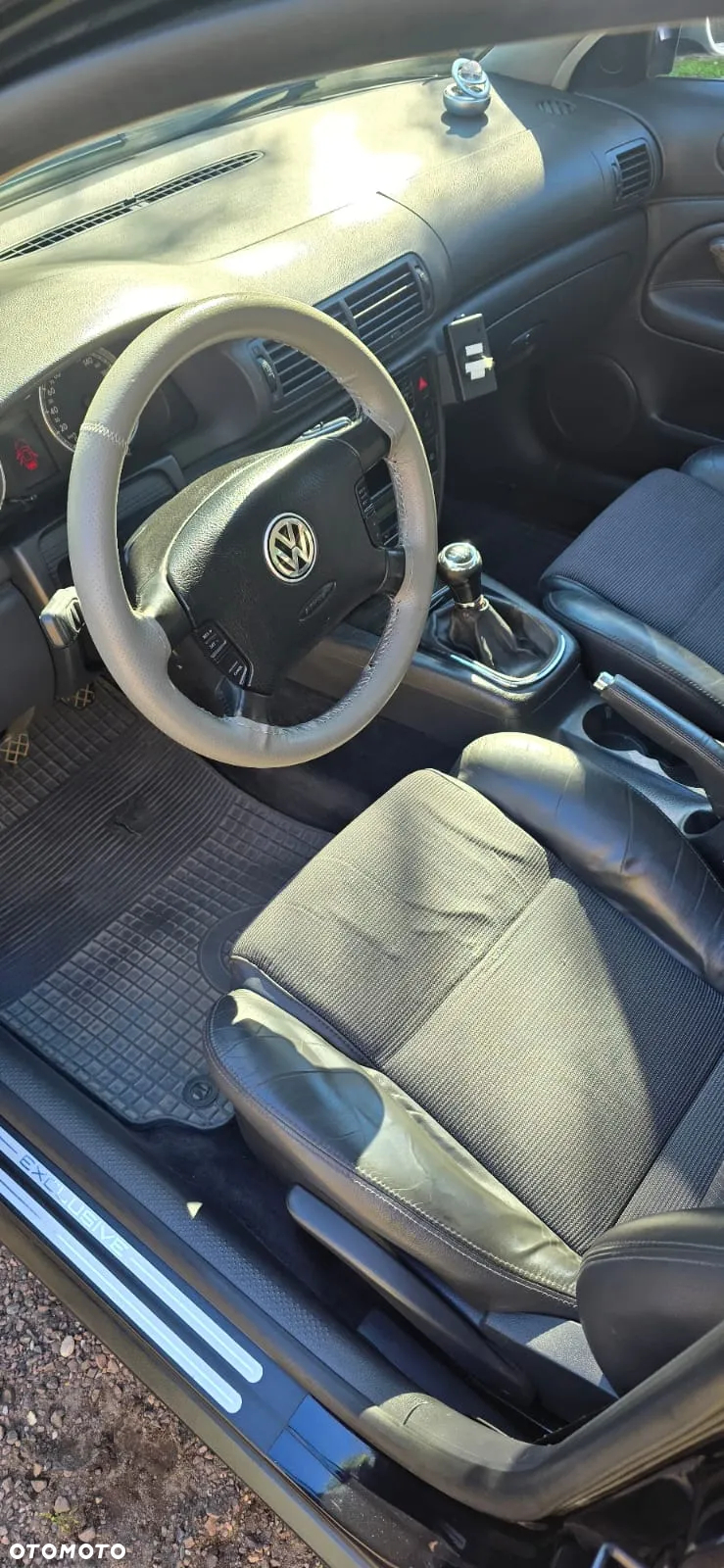 Volkswagen Passat Variant 2.0 TDI DPF Exclusive - 11