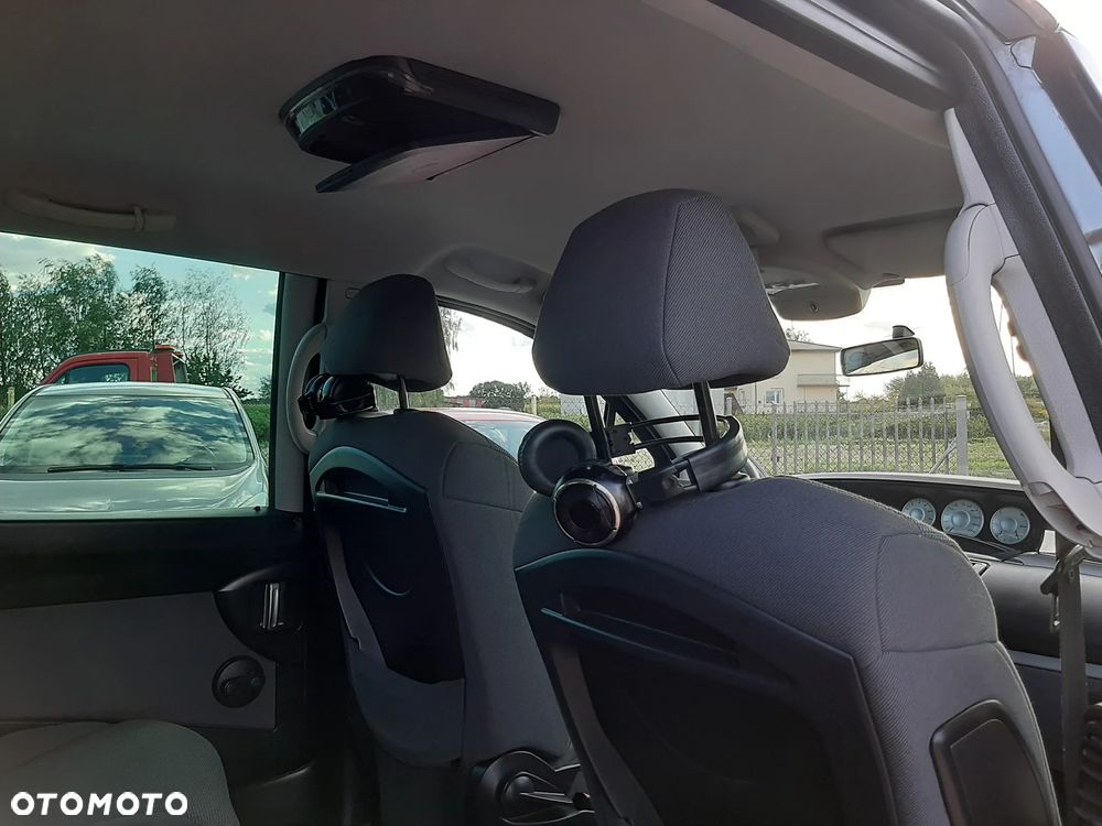 Peugeot 807 140 Premium - 22