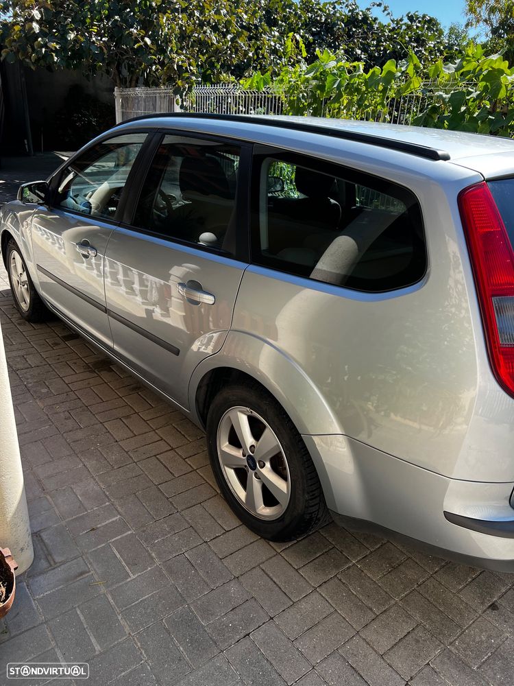Ford Focus SW - 2